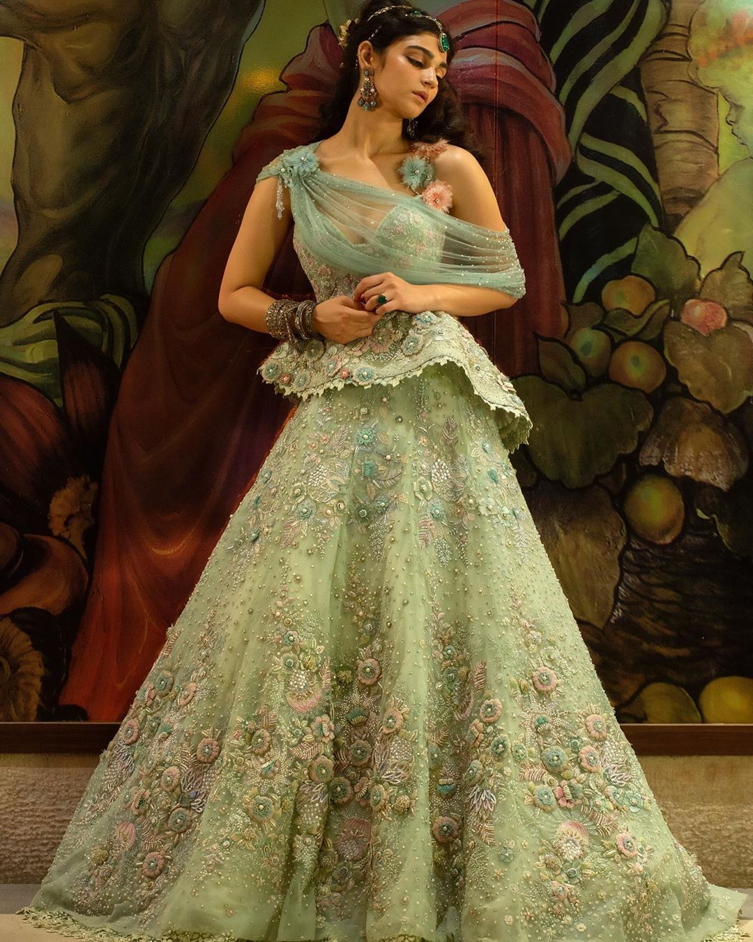 tarun tahiliani gowns