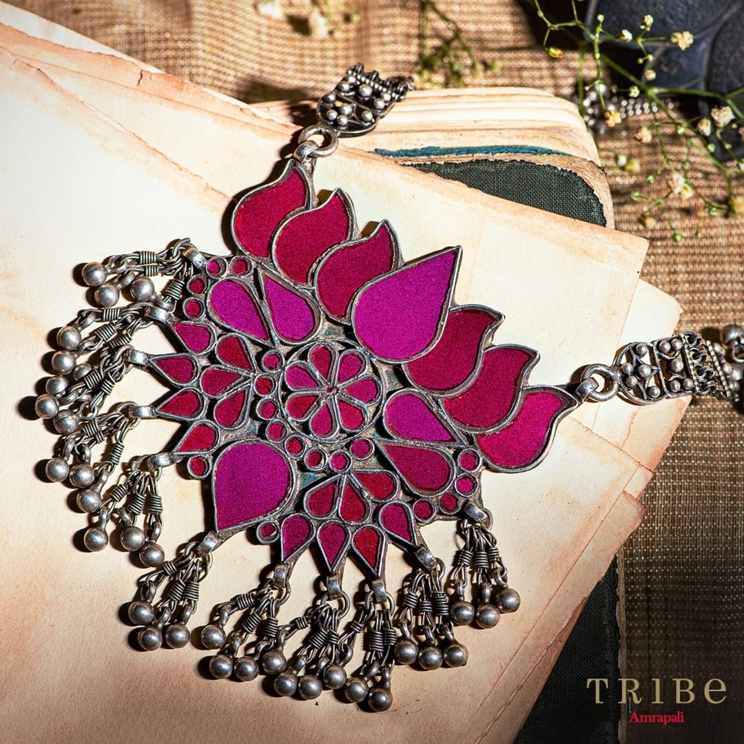 Tribe by amrapali on sale saket