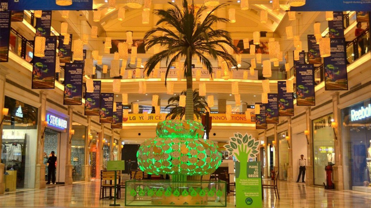 DLF Mall New Delhi (vasant kunj) - Review of DLF Promenade Mall