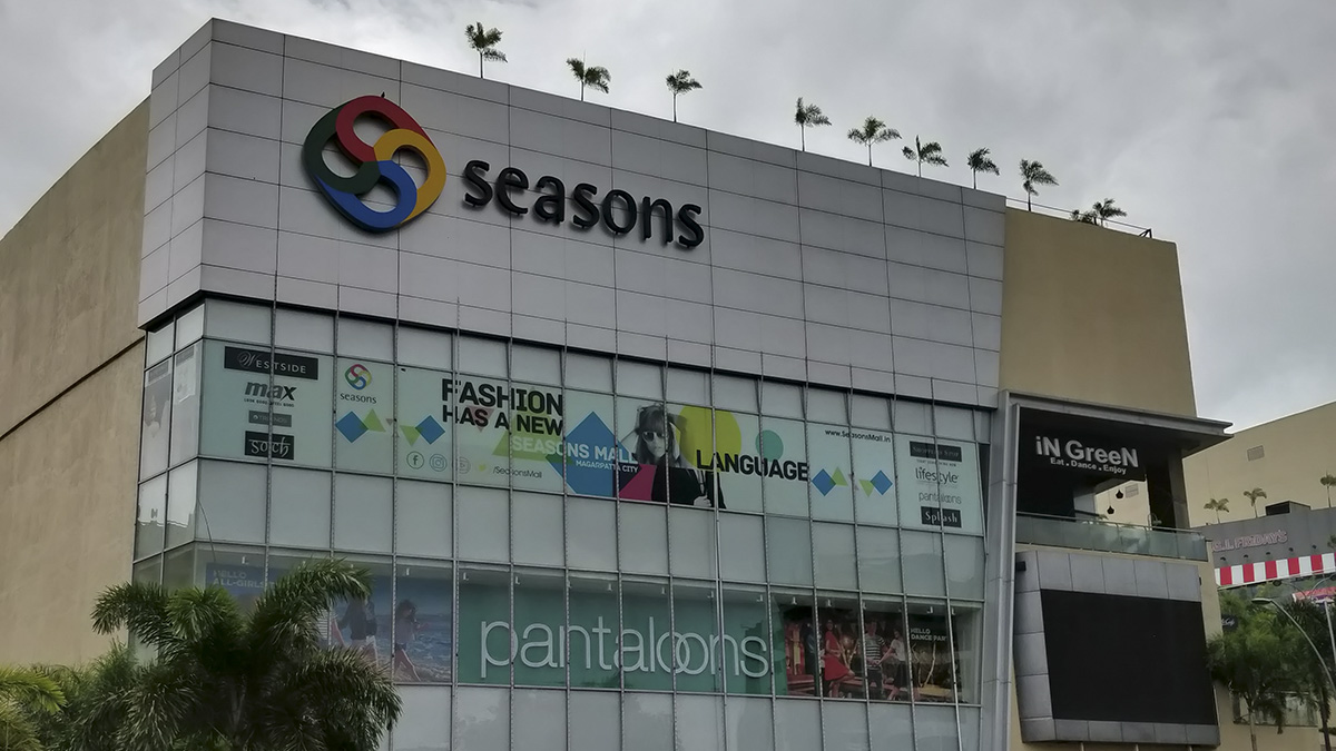 Seasons Mall: Guide To Shopping, Activities & Restaurants