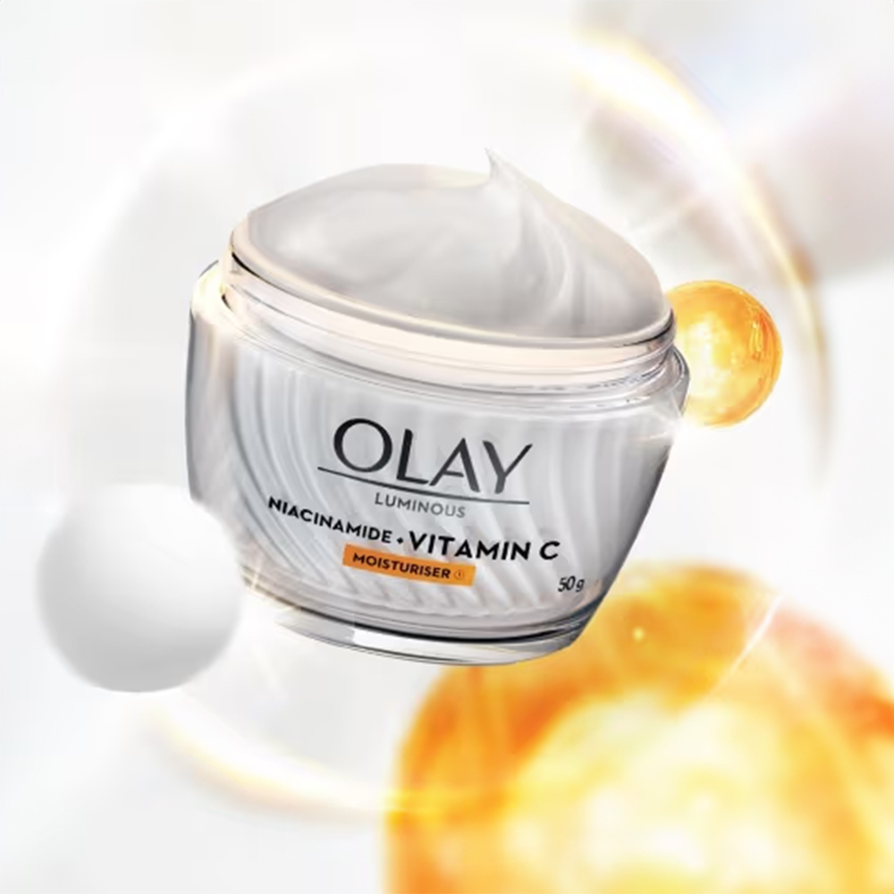 Olay Luminous Niacinamide Vitamin C Moisturiser