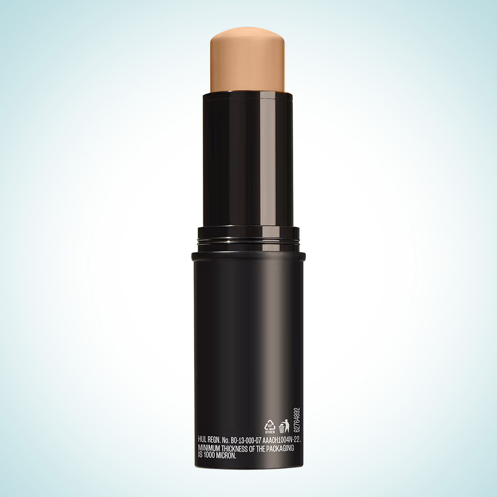 Lakmē Facelift Foundation Stick