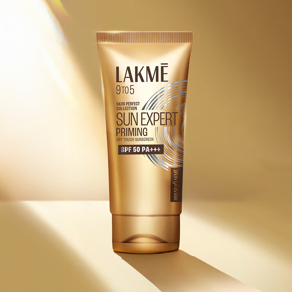 Lakmē Sun Expert SPF50 PA+++ Face Primer + Sunscreen