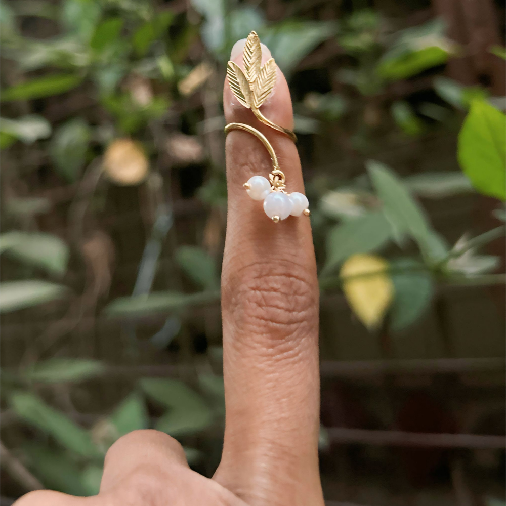 Golden Trillium Pearl Nail Ring