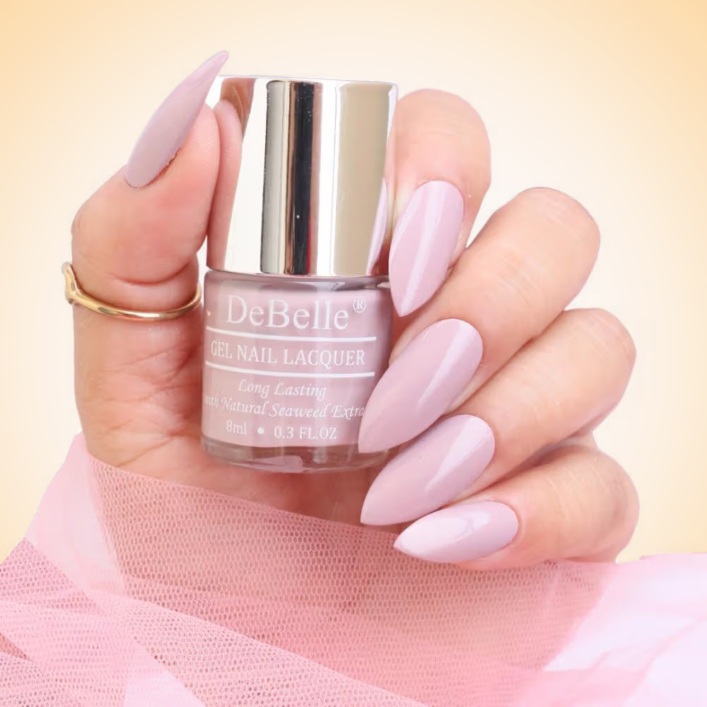 DeBelle Gel Nail Lacquer - Vintage Frost