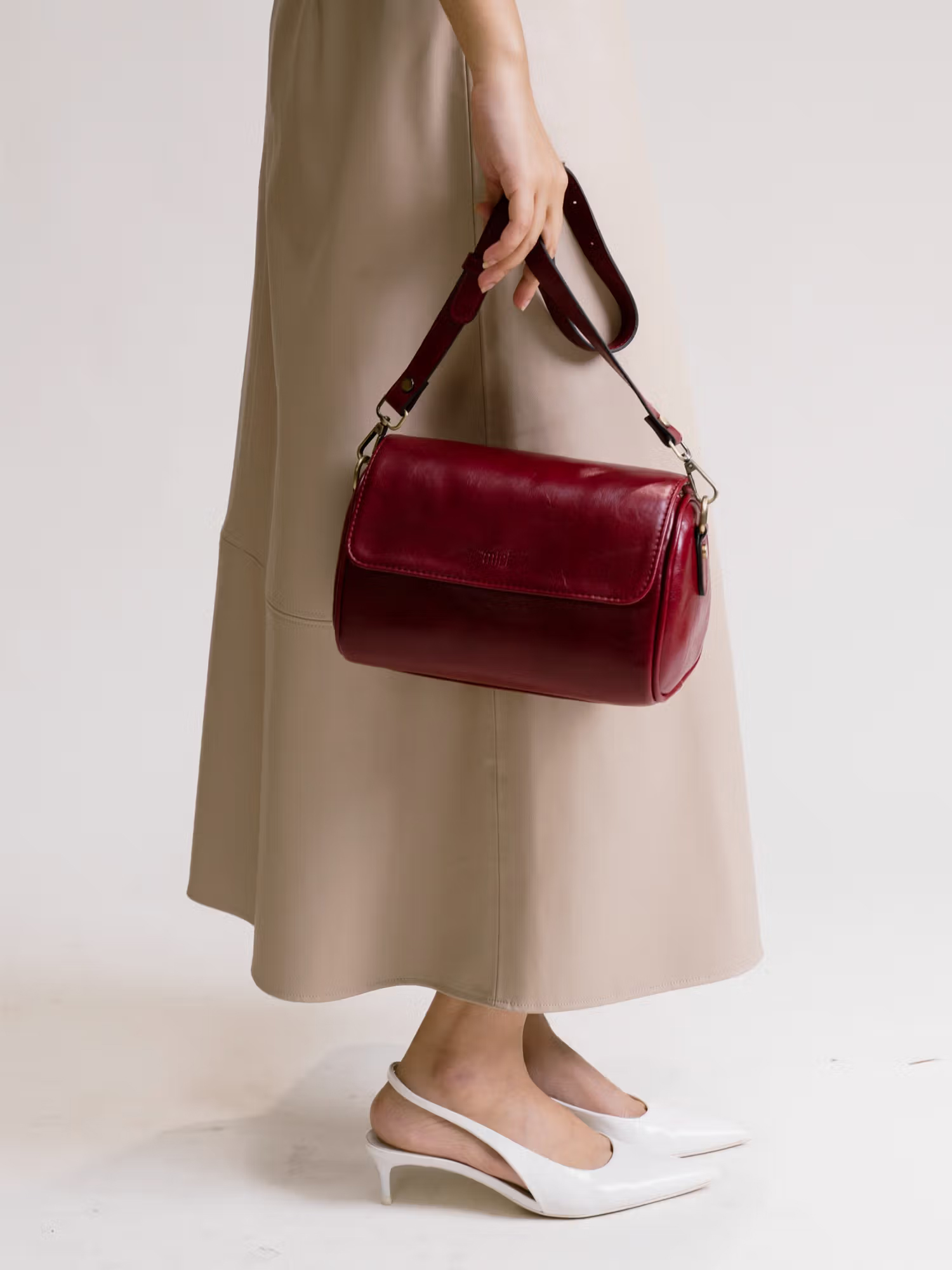 Miri Rosewood Maroon Retro Style Flap Sling Bag