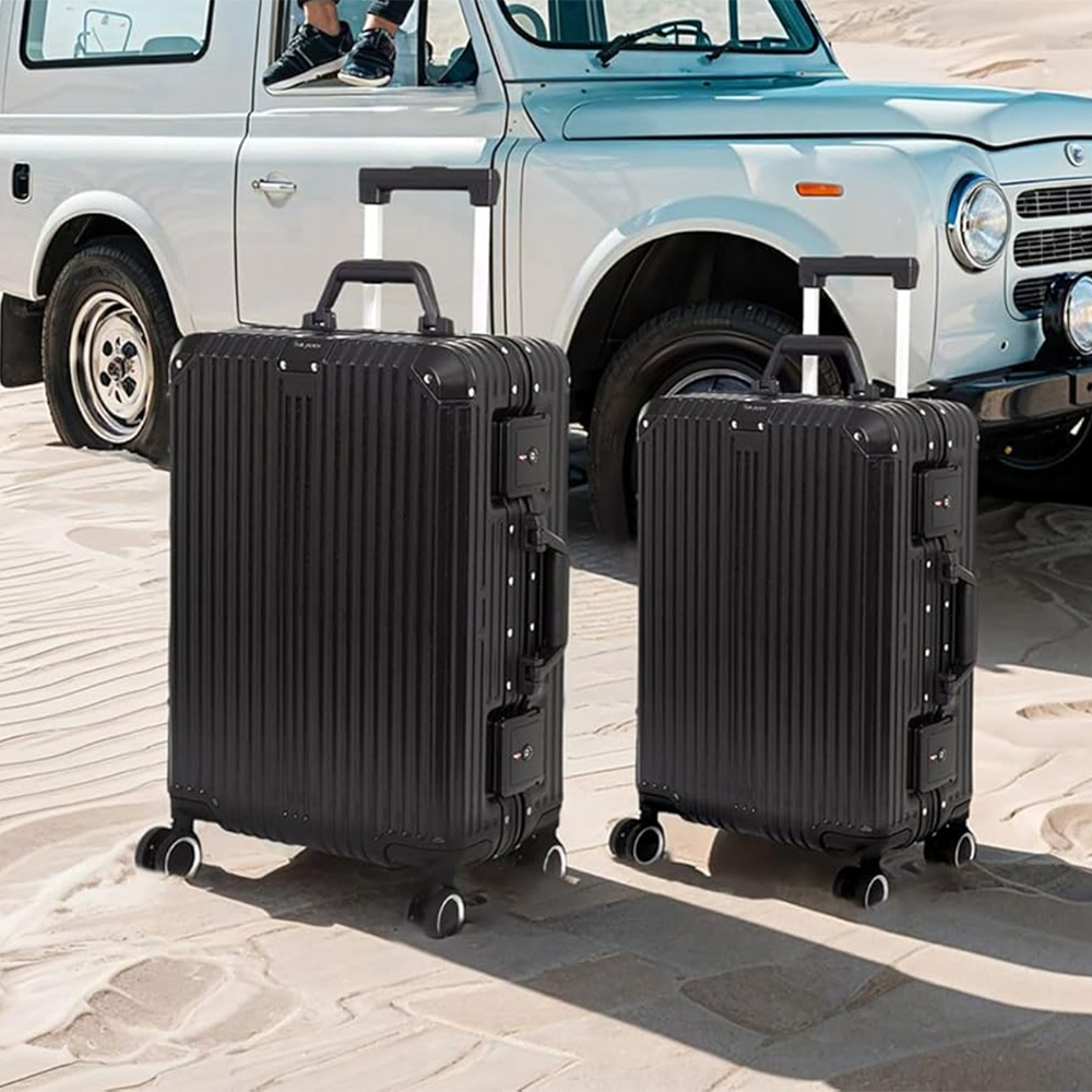 FUR JADEN The Voyager