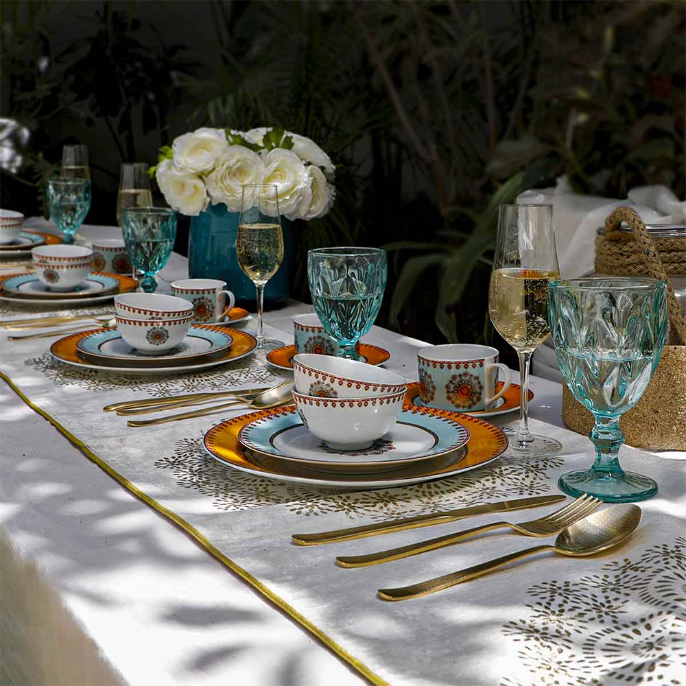 Home4U Ismerie Dinner Set of 24 pcs