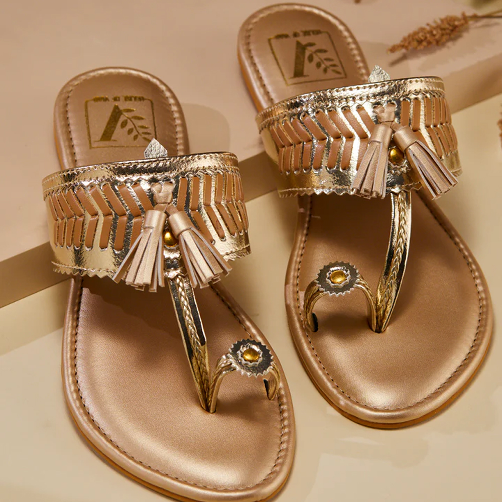 Kolhita Gold Kolhapuris
