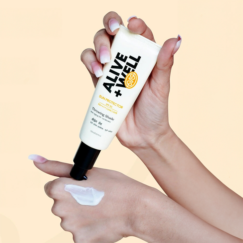 Throwing Shade SPF 50 PA++++ Sunscreen (50 ml)