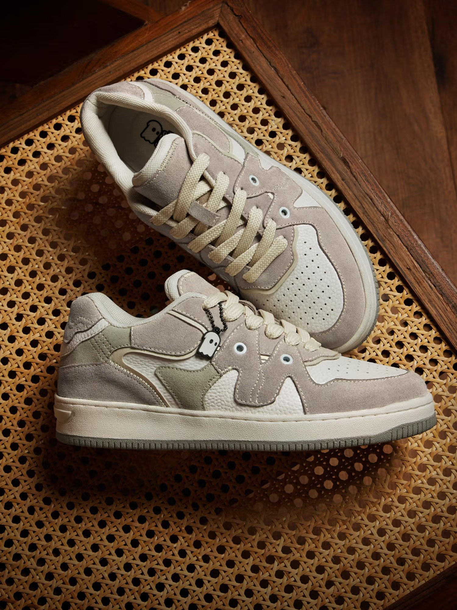 Originals Urban Blaze: Latte Women Low Top Sneakers