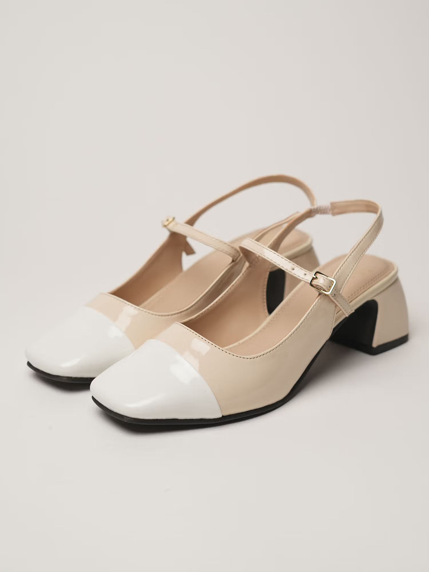 Theater Women Twiggy Club Paradise White & Beige Mary Jane Slingback Block Heels