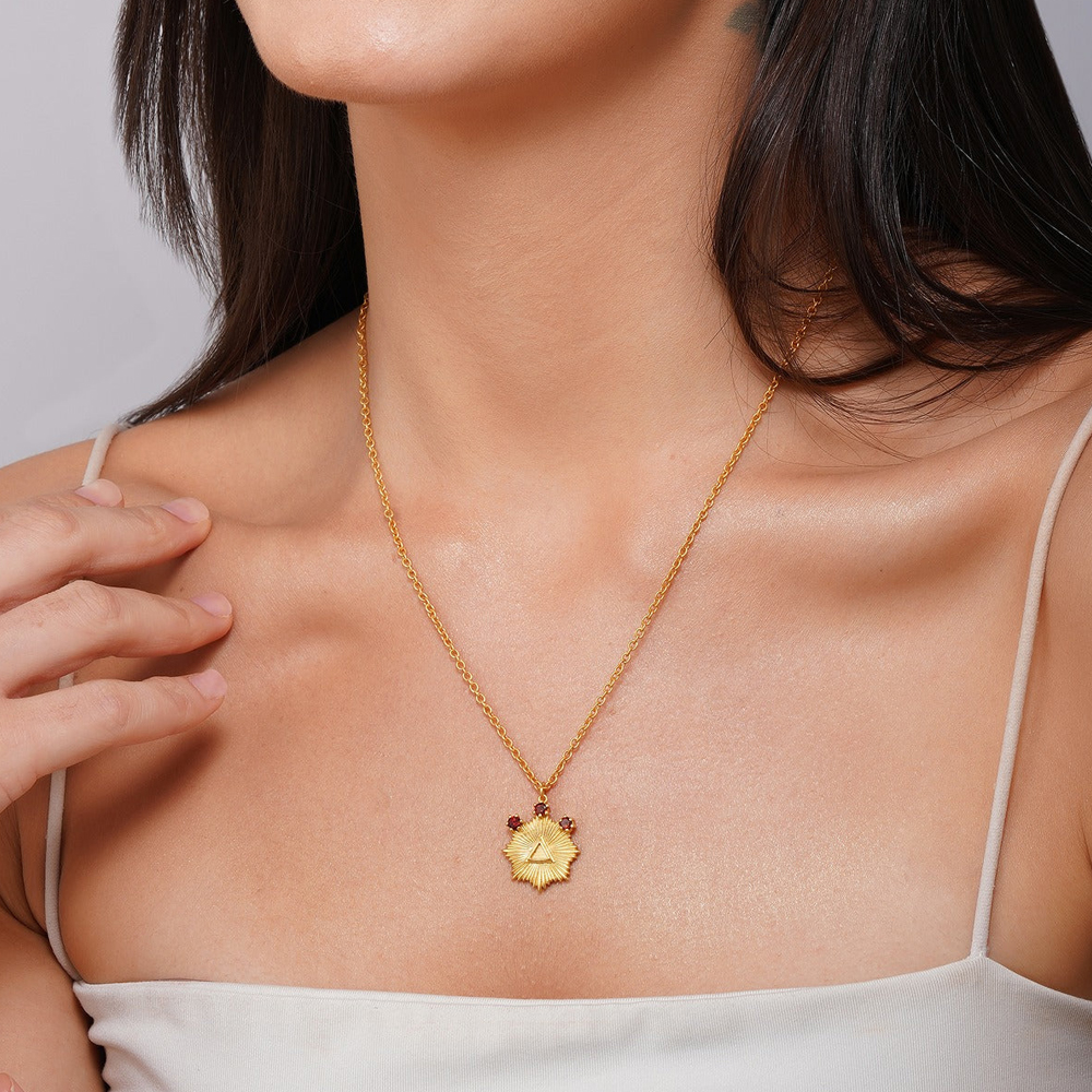 Leo and Fire Zodiac Necklaces Giftbox