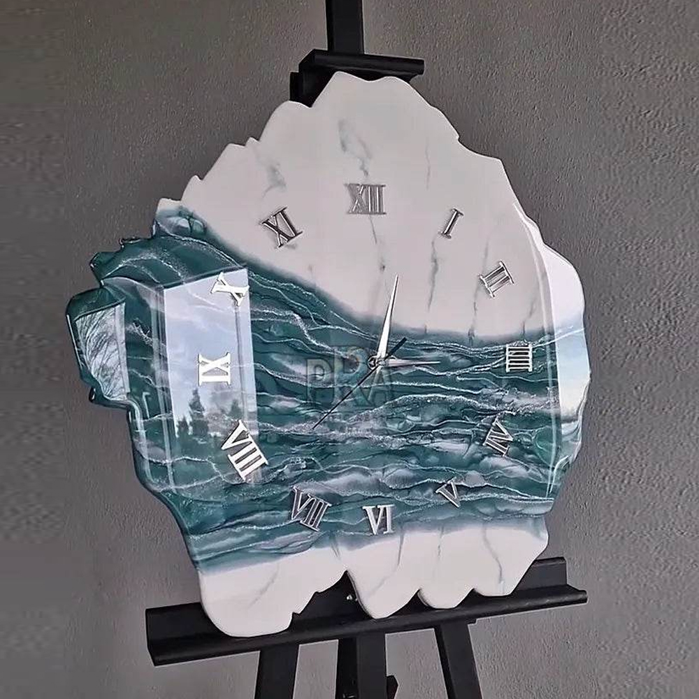 Fluidity Timepiece Resin Wall Clock