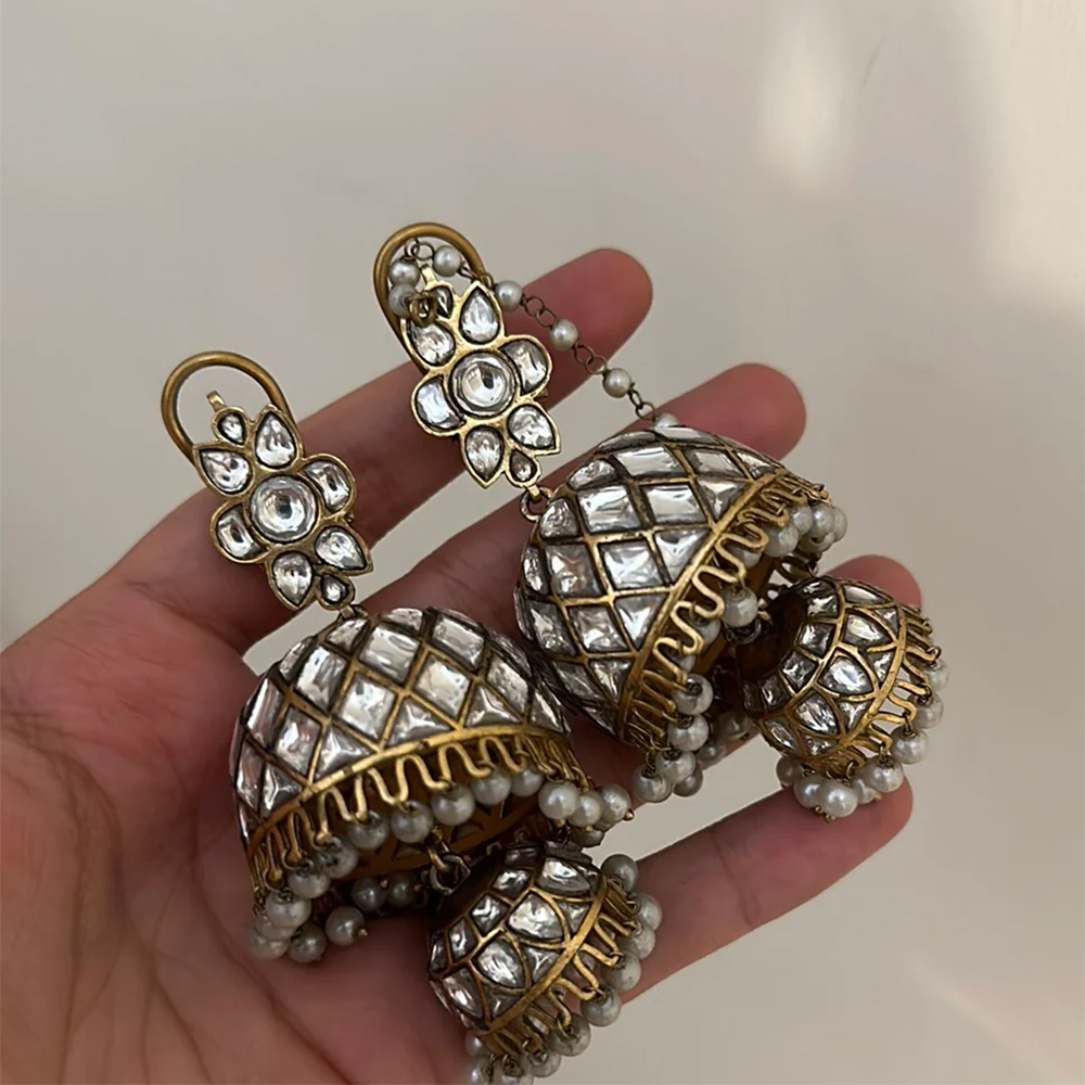 Taabir Jhumki Earrings