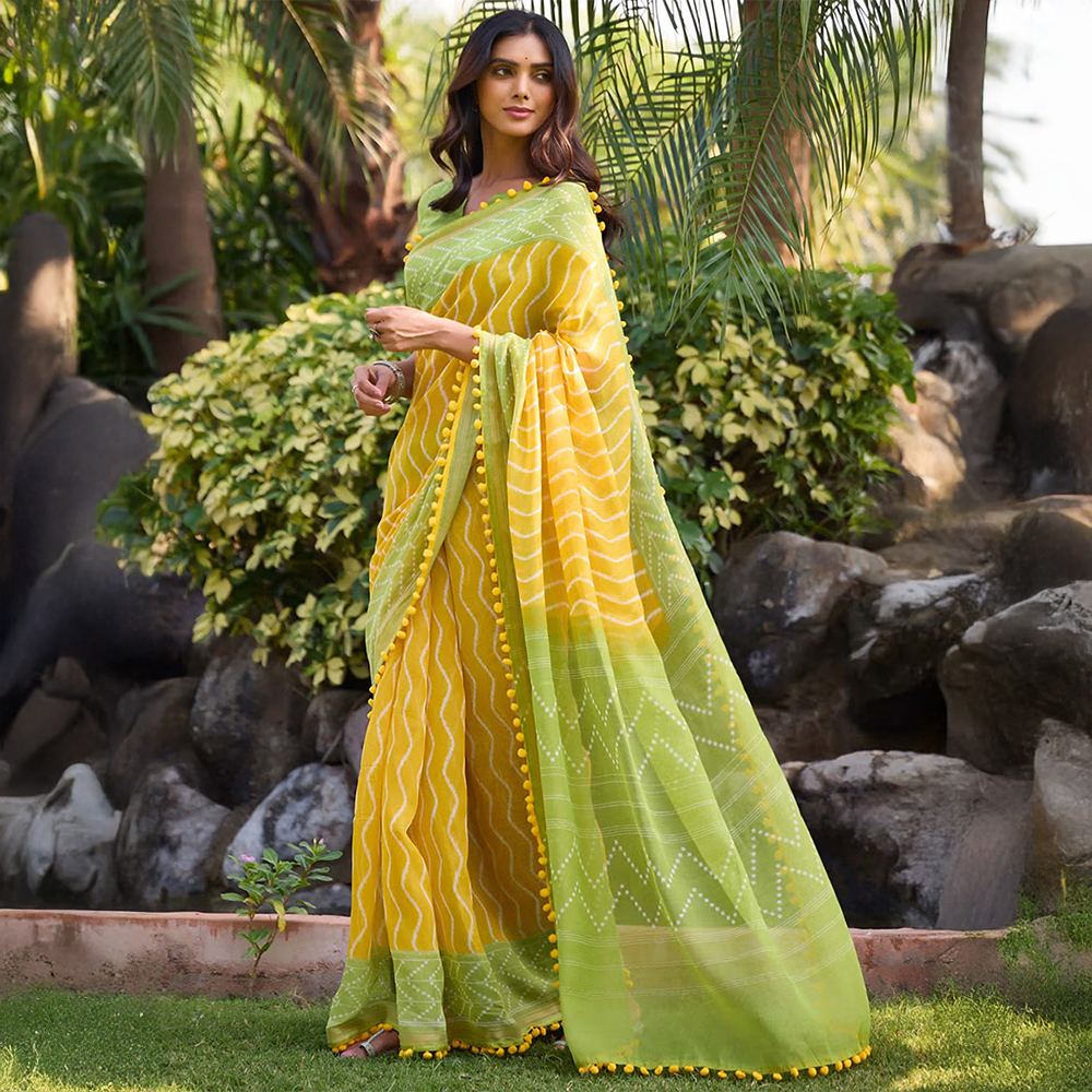 Akhilam Womens Cotton Yellow Printed Saree with Unstitched Blouse