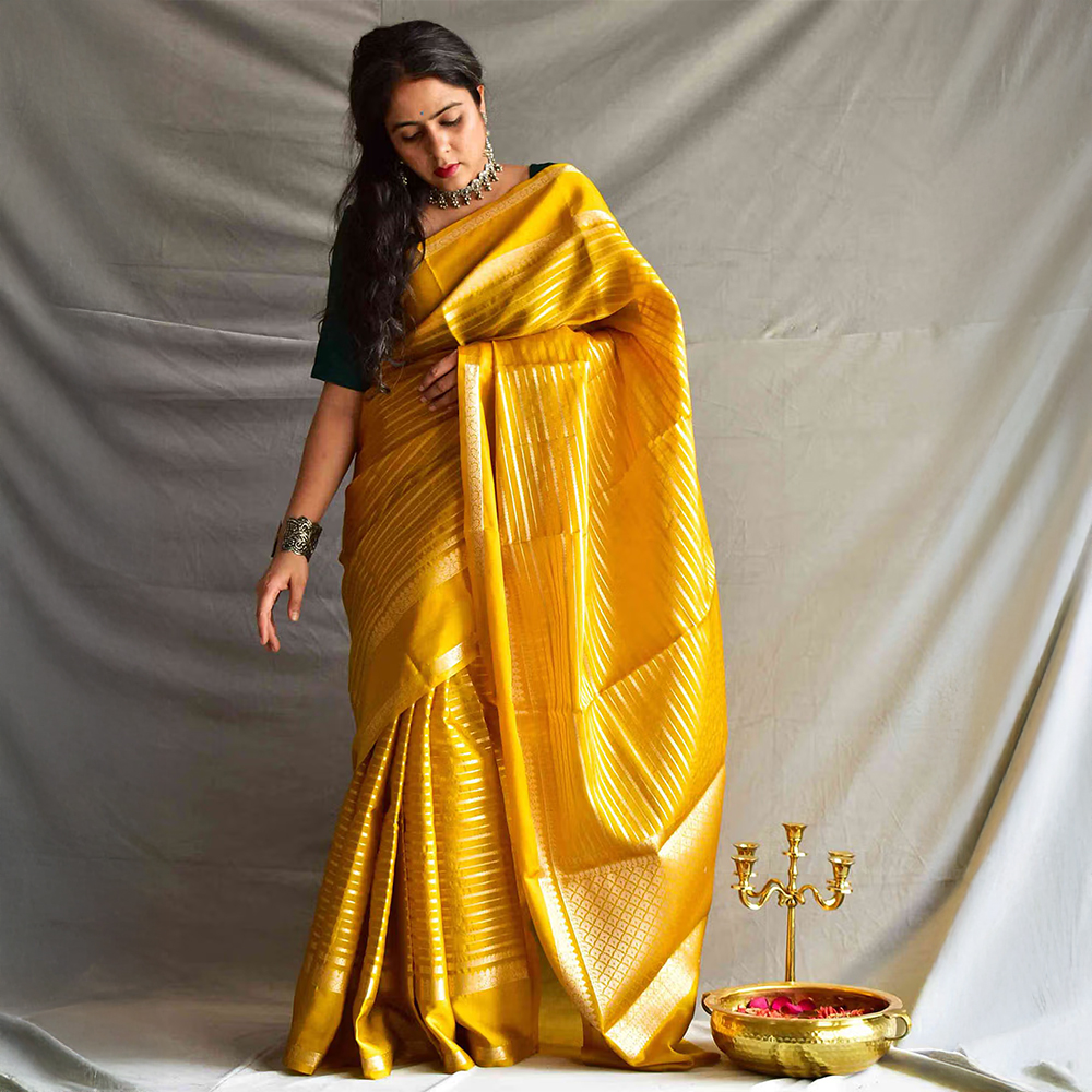 Sundarii Kasturi Chanderi Saree with Unstitched Blouse