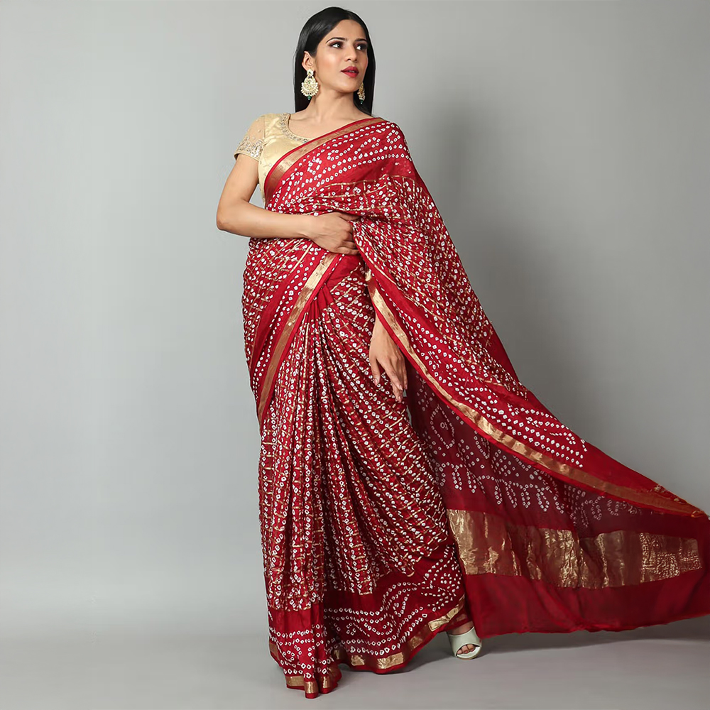 Womens Bandhani and Banarasi Saree