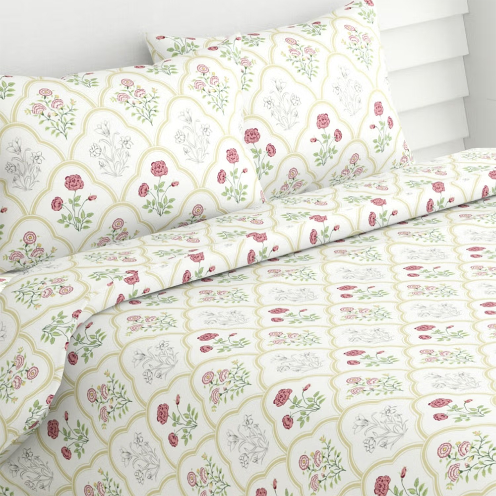 Haus & Kinder Rose Serenity 180 TC Cotton Printed Bedsheet (King)