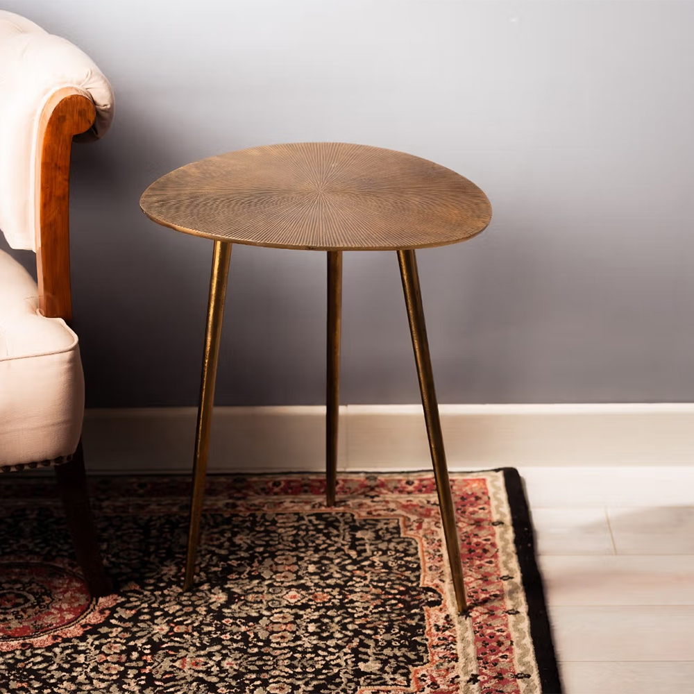 SG Home Tripod Antique Finish Table