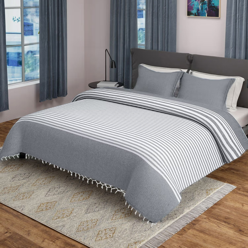 Saral Home Cotton Striped Bedsheet with 2 Pillow Covers