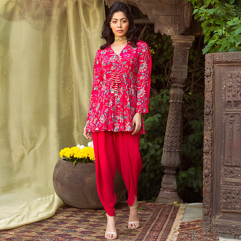 Chhavvi Aggarwal Red Printed Tunic With Dhoti (Set of 2)