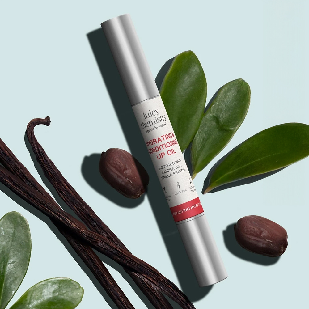 Hydrating & Conditioning Lip Oil Fortified with Jojoba Oil + Vanilla Fruit Oil