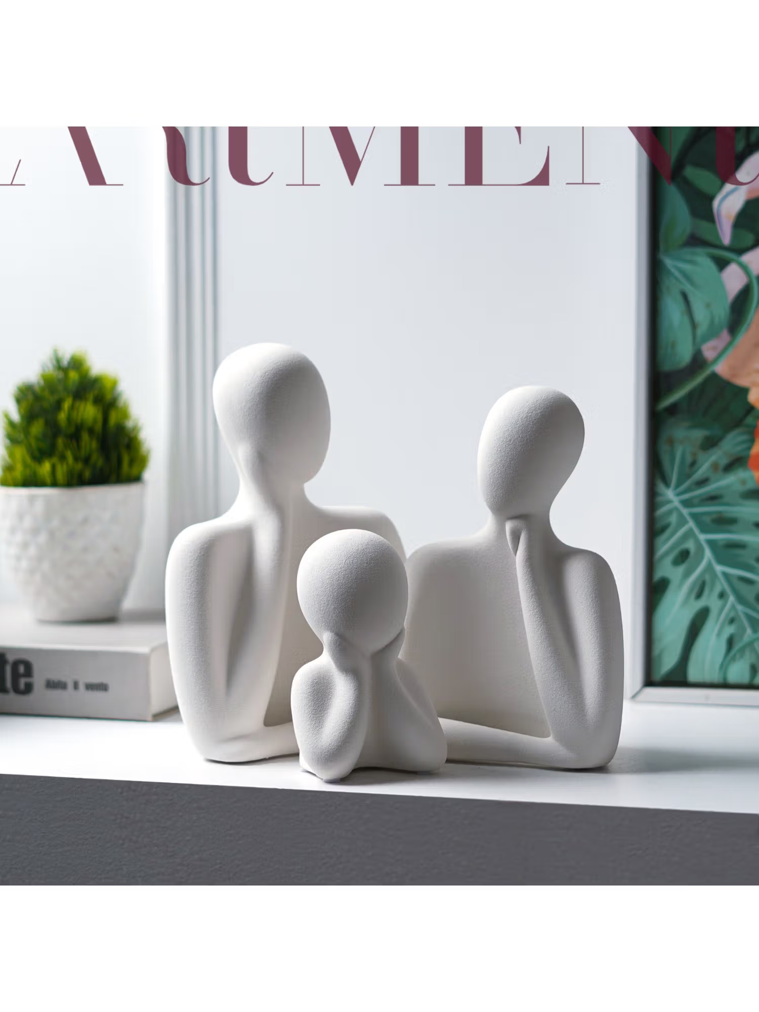 The Artment Wholeness Trio Embracing Family Sculpture (Pack of 3)