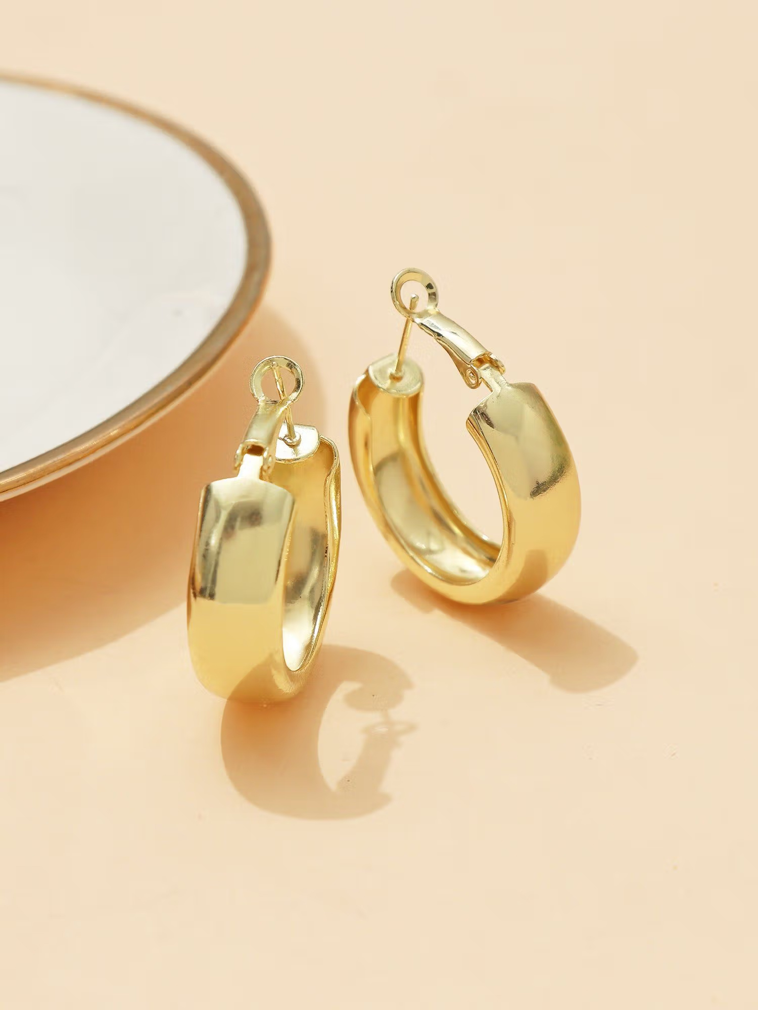 Pipa Bella by Nykaa Fashion Chic Gold Broad Hoop Earrings