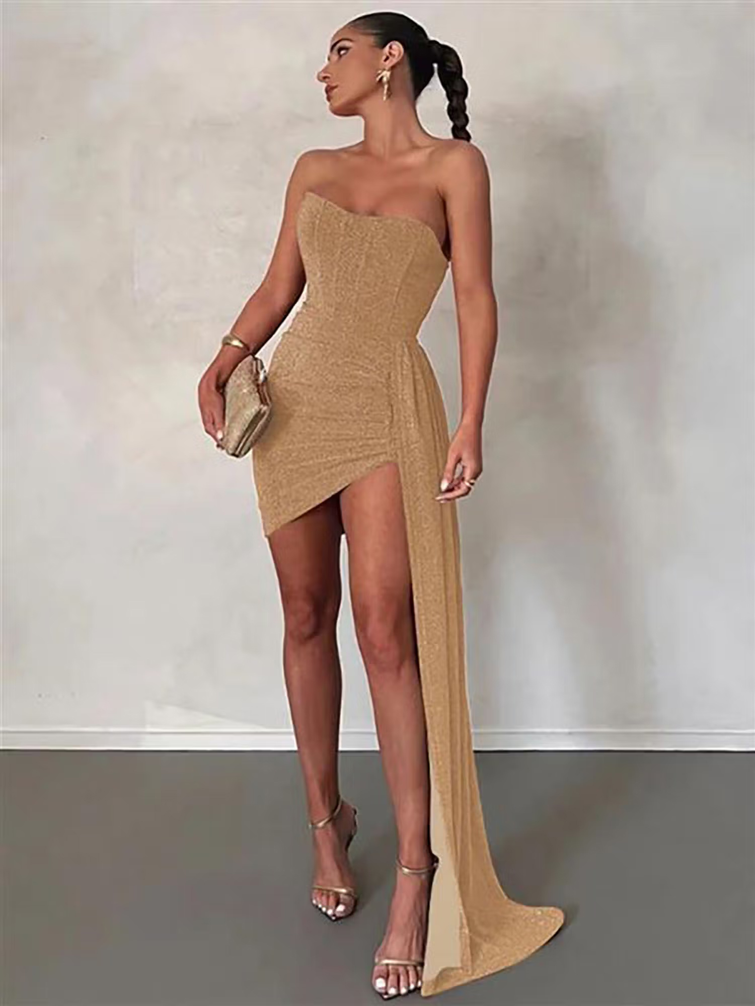Miss Mosa By Akanksha Helois Tube Party Dress In Gold