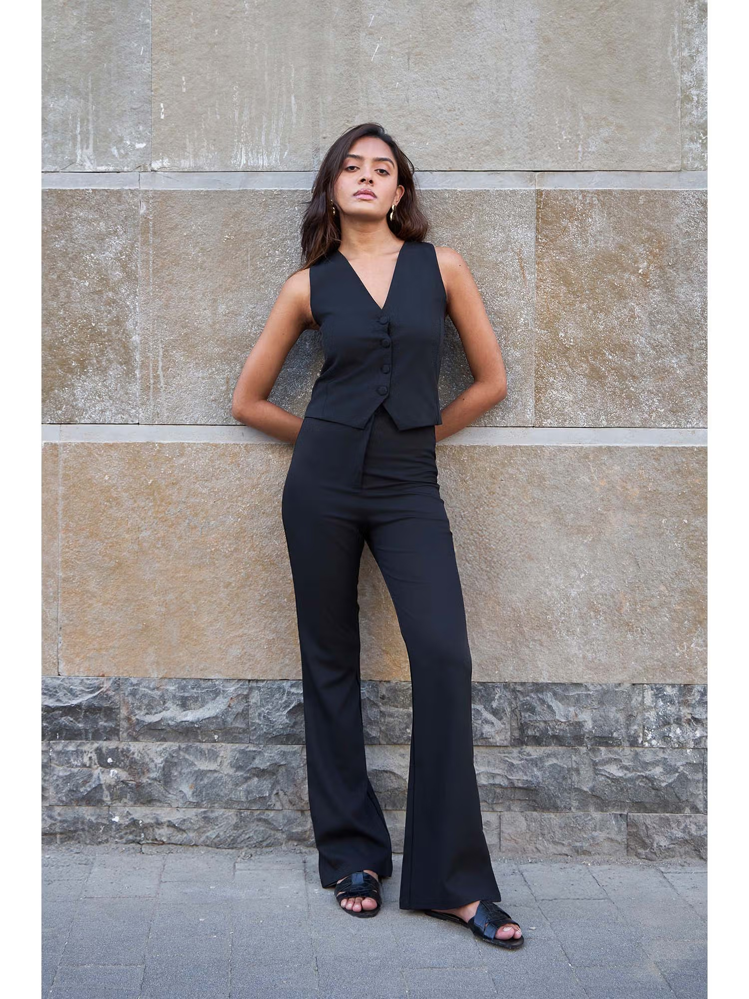 Color Capital Women Black Solid Trouser