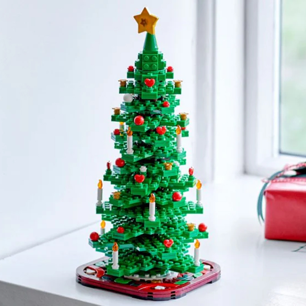 LEGO Christmas Tree Toy 40573 Building Kit