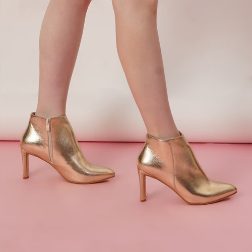 Sherrif Shoes Gold Solid Block Chelsea Boots